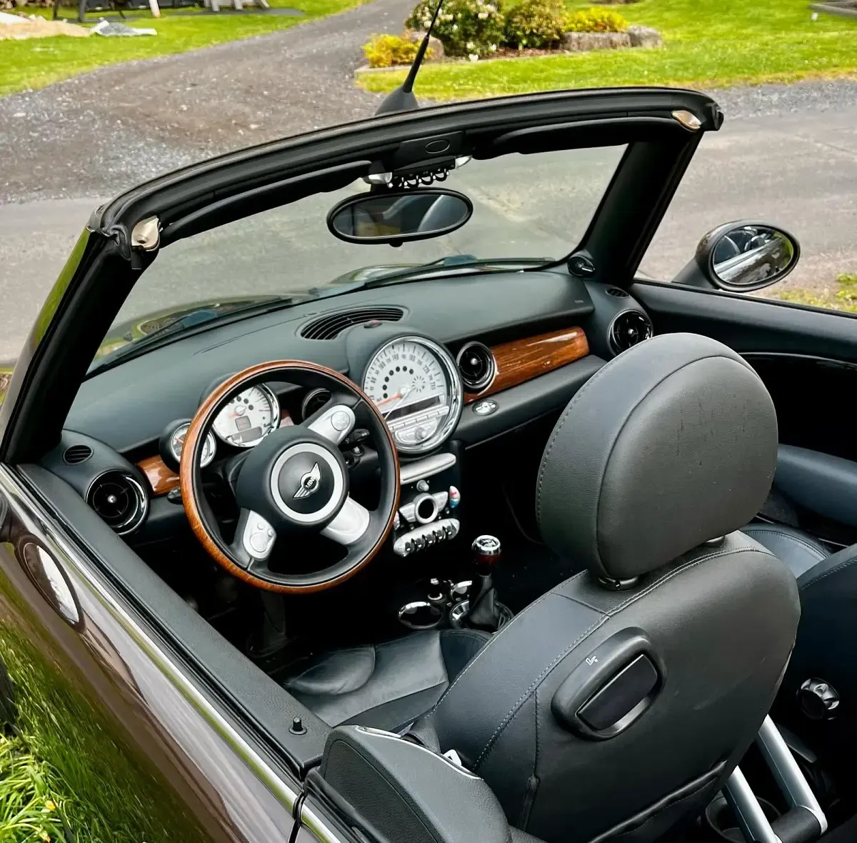 Gebraucht Mini Cooper Cabriolet 122 PS (89 kW) 2010 Braun Cabrio