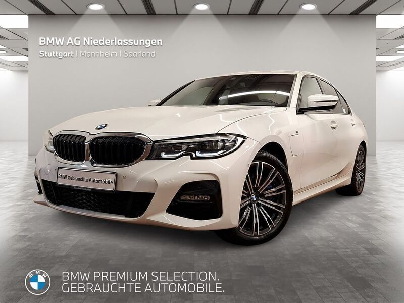 Weiß Gebraucht 2021 BMW 330e M Sport Limousine | 27.990 € (Guter Preis) - Bild 1/4