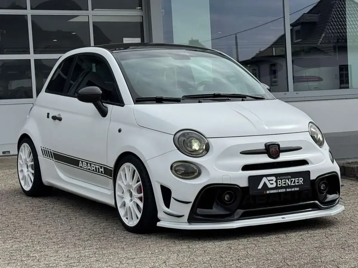 Gebraucht Abarth 595 Esseesse 179 PS (131 kW) 2021 Weiß Kleinwagen