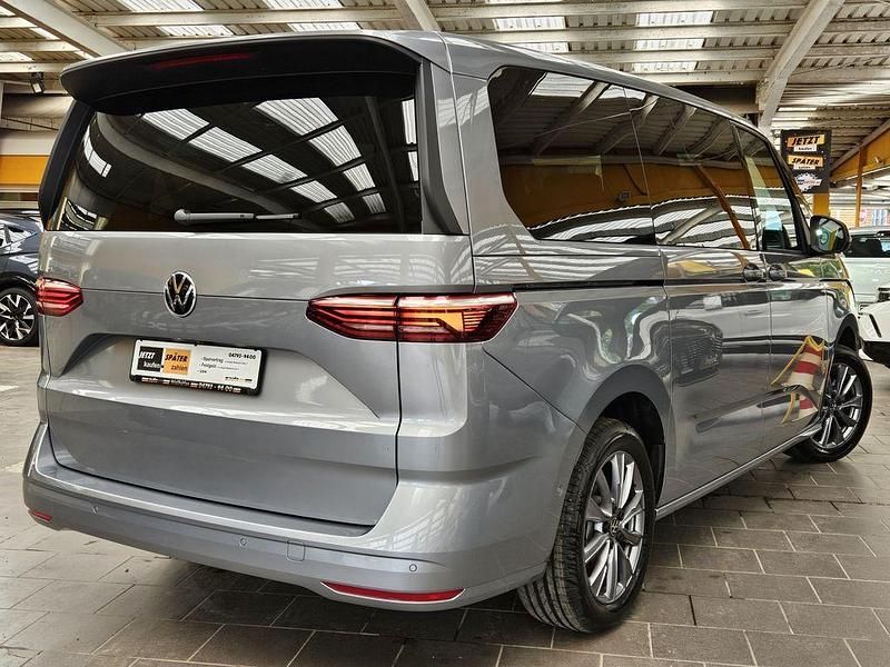 Neu VW Multivan 150 PS (110 kW) 2025 Silber Van / Kleinbus