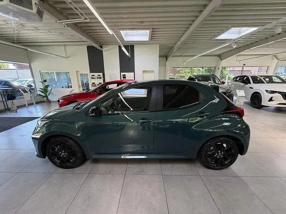 Neu Mazda 2 116 PS (85 kW) 2026 Grün Kleinwagen