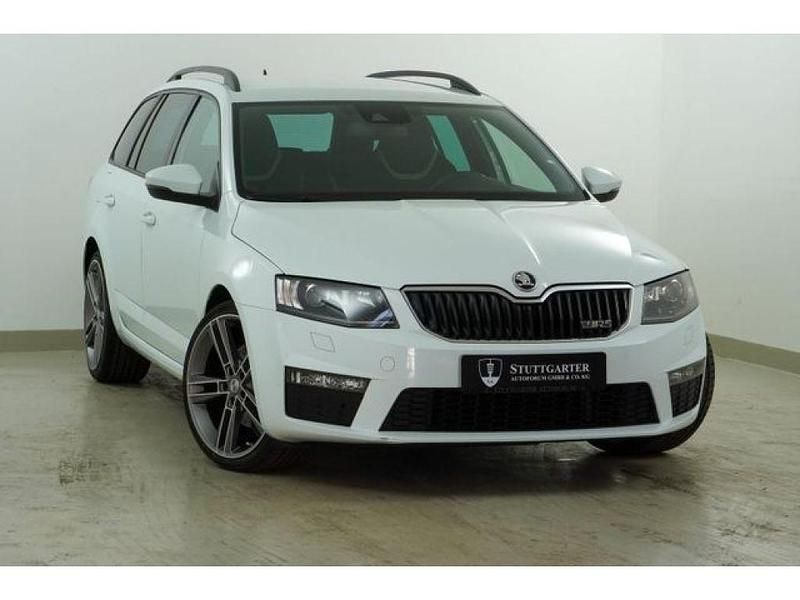 Laserweiss Gebraucht 2016 Skoda Octavia RS Kombi | 9.450 € (Superpreis) - Bild 1/4