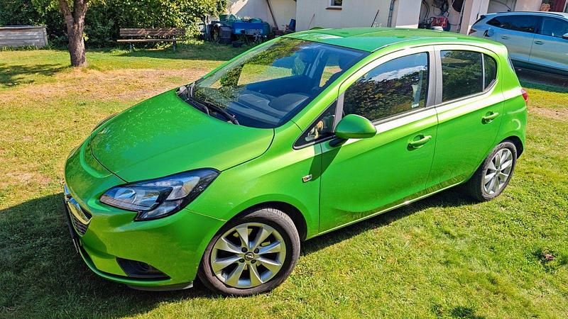 Grün Gebraucht 2017 Opel Corsa S Kleinwagen | 7.490 € (Superpreis) - Bild 1/4