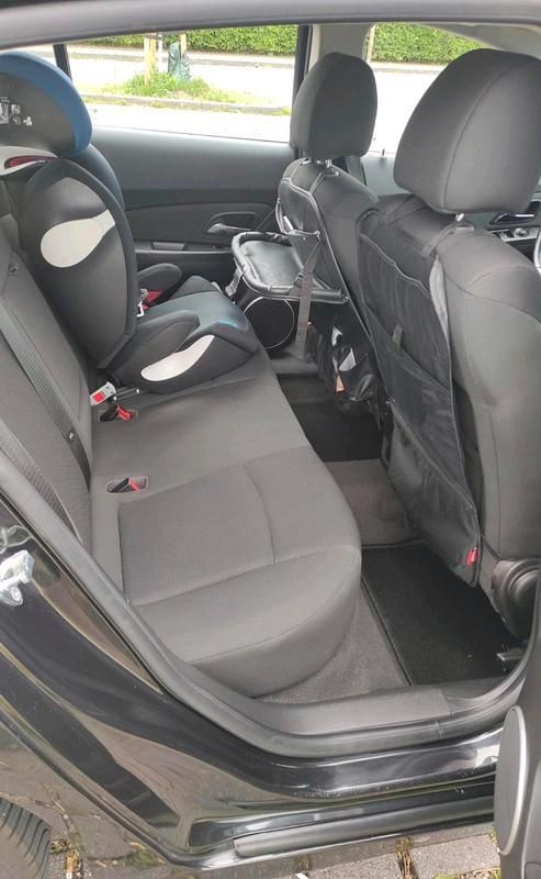 Gebraucht Chevrolet Cruze 140 PS (102 kW) 2012 Schwarz Limousine