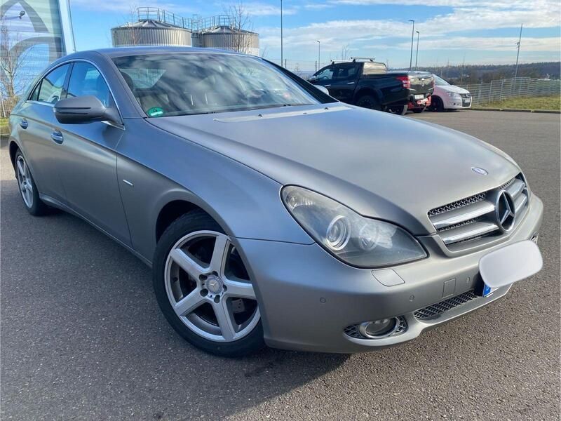 Grau Gebraucht 2009 Mercedes CLS350 Edition Coupé | 11.400 € (Fairer Preis) - Bild 1/4