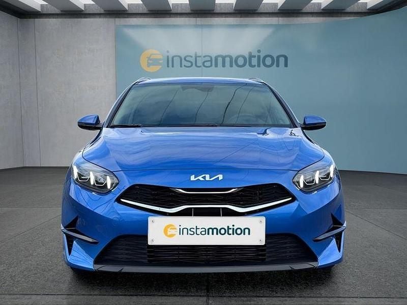 Usado Kia Ceed 140 HP (102 kW) 2025 Andere Citadino