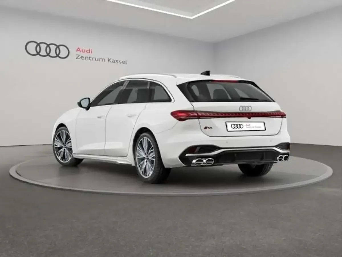 Neu Audi S5 367 PS (269 kW) 2026 Arkonaweiß Kombi