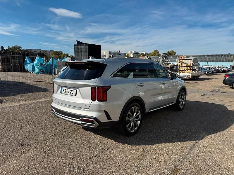 Gebraucht Kia Sorento Platinum 193 PS (141 kW) 2022 Silber SUV
