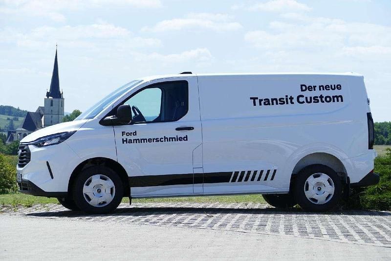 Gebraucht Ford Transit Custom Trend 136 PS (100 kW) 2024 Frostweiß Van / Kleinbus