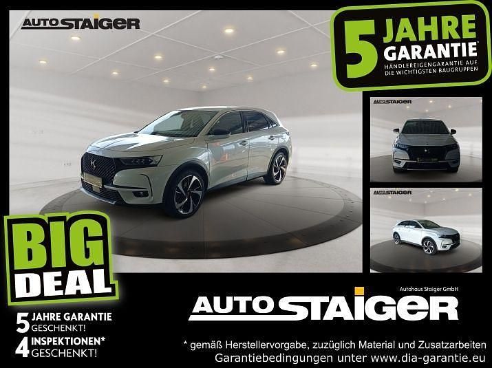 Lack weiss perlglänzend/metall Gebraucht 2021 DS Automobiles DS7 Crossback Performance SUV | 23.987 € (Fairer Preis) - Bild 1/4