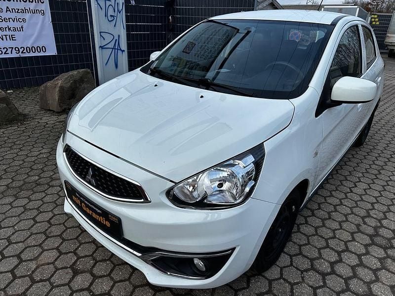 Gebraucht Mitsubishi Space Star Basis 71 PS (52 kW) 2019 Weiß Kleinwagen