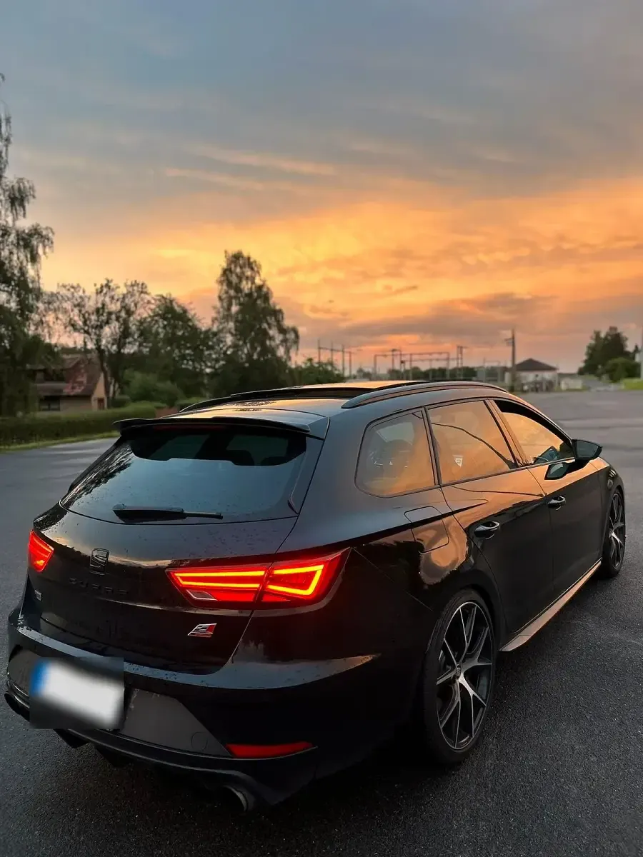 Gebraucht Seat Leon ST 4Drive 300 PS (220 kW) 2018 Schwarz Kombi