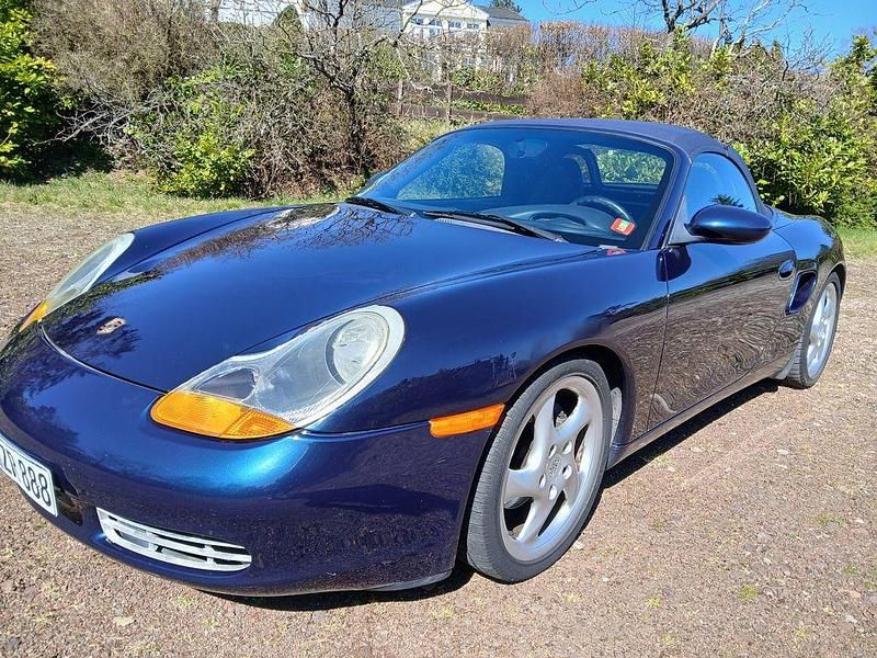 Blau Gebraucht 2000 Porsche Boxster Cabrio | 12.500 € (Superpreis) - Bild 1/4