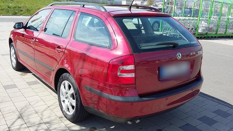 Gebraucht Skoda Octavia 140 PS (102 kW) 2006 Rot Kombi