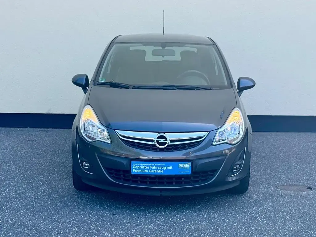 Gebraucht Opel Corsa 69 PS (50 kW) 2012 Grau Kleinwagen