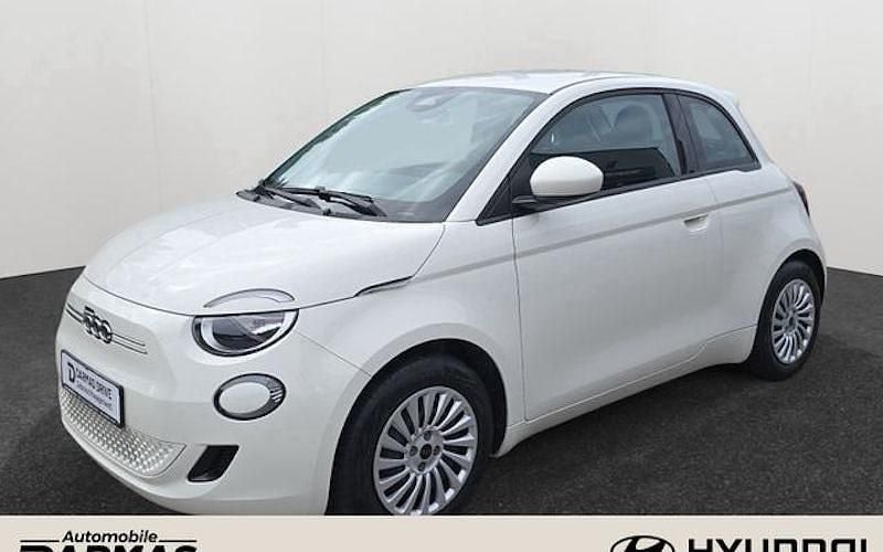 Weiß Gebraucht 2023 Fiat 500e Action Limousine | 13.490 € (Superpreis) - Bild 1/4