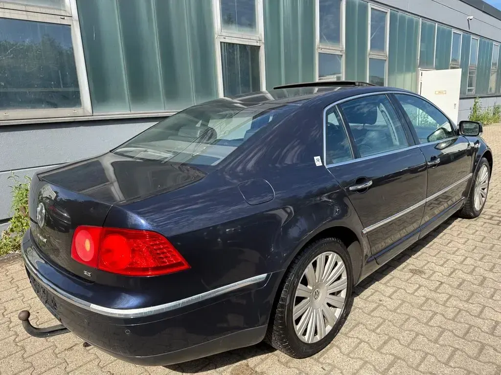 Gebraucht VW Phaeton Design 241 PS (177 kW) 2005 Blau Limousine