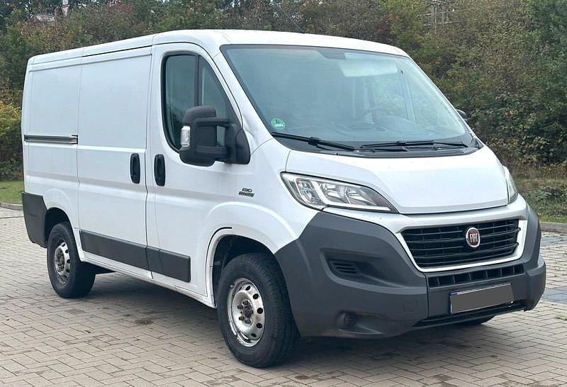 Weiß Gebraucht 2015 Fiat Ducato Van | 4.999 € (Superpreis) - Bild 1/4