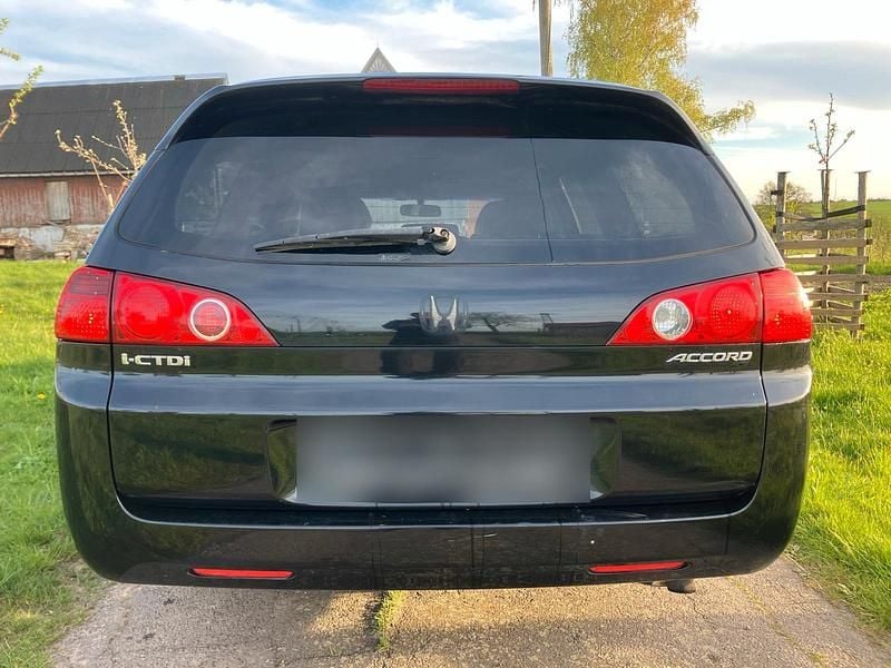 Occasion Honda Accord 140 ch (102 kW) 2004 Noir Break