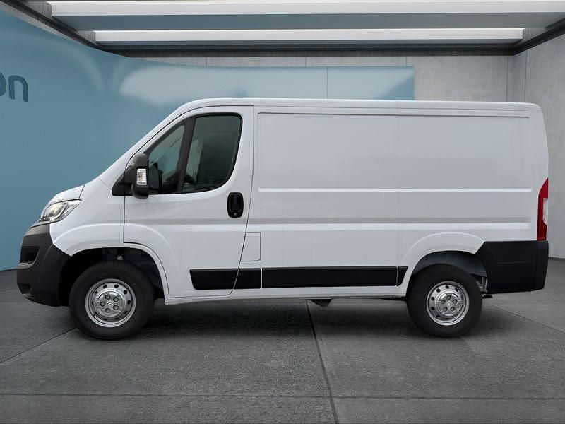 Weiß Gebraucht 2024 Citroën Jumper Van / Kleinbus | 26.249 € (Superpreis) - Bild 1/4