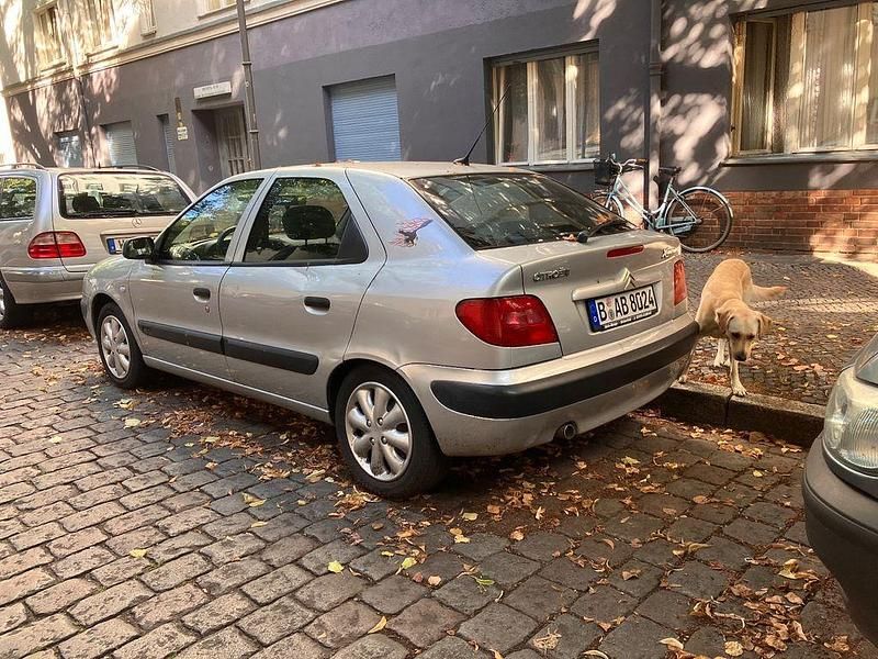 Gebraucht Citroën Xsara 109 PS (80 kW) 2002 Grau Limousine
