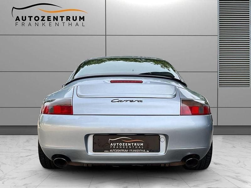 Gebraucht Porsche 996 300 PS (220 kW) 2001 Polar silber metallic Cabrio
