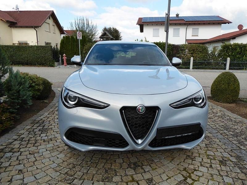Gebraucht Alfa Romeo Stelvio Ti 280 PS (205 kW) 2023 Silber SUV