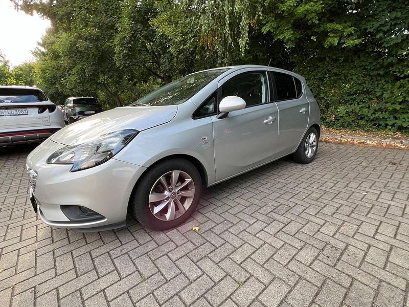 Silber Gebraucht 2016 Opel Corsa Active Kleinwagen | 7.499 € (Guter Preis) - Bild 1/4