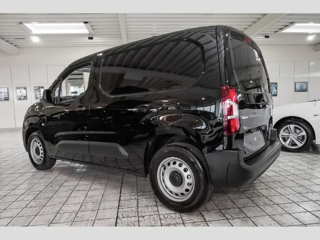 Gebraucht Opel Combo-e Life Edition 100 kW (136 PS) 2023 Schwarz Van