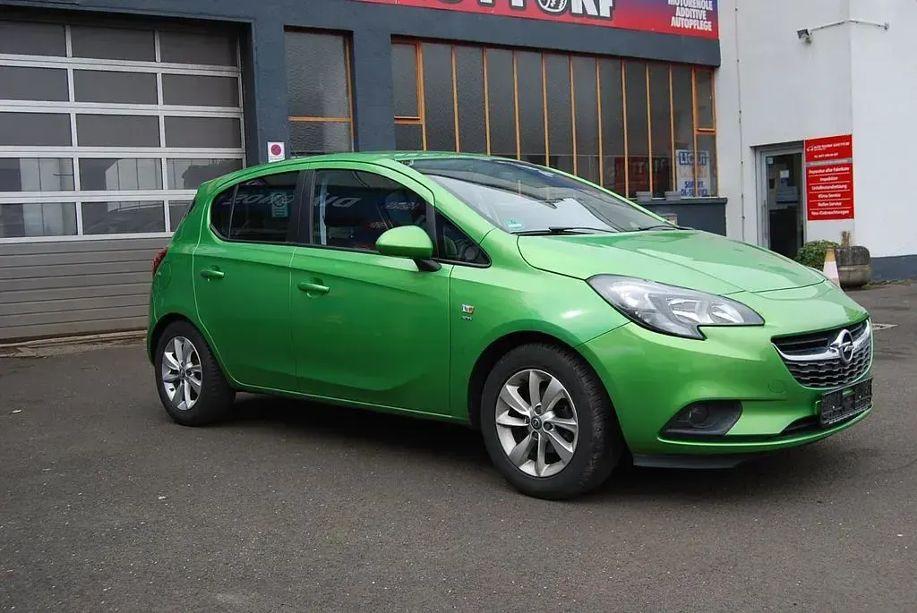 Gebraucht Opel Corsa 90 PS (66 kW) 2016 Grün Kleinwagen