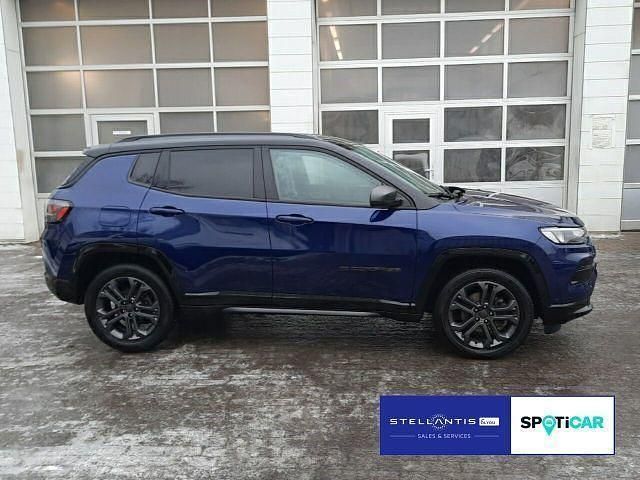 Gebraucht Jeep Compass 80th Anniversary 150 PS (110 kW) 2021 Blau SUV