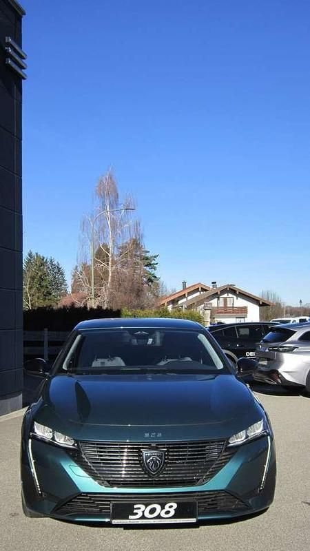 Gebraucht Peugeot 308 SW Allure 131 PS (96 kW) 2022 Avatar blau Kombi