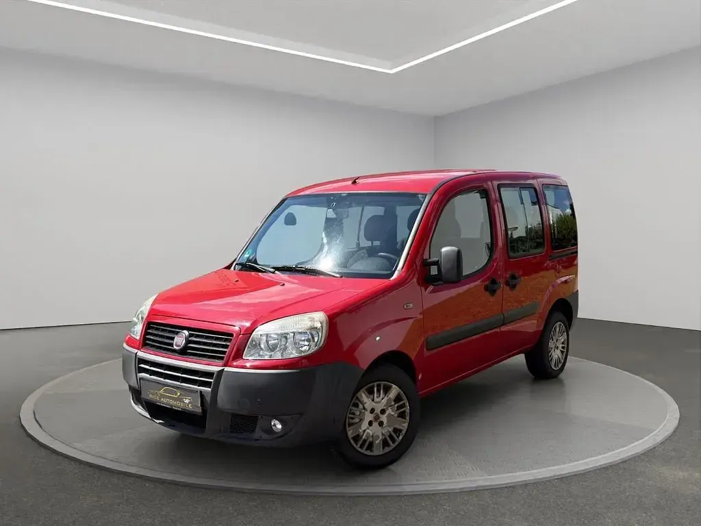 Gebraucht Fiat Doblò Active 77 PS (56 kW) 2009 Rot Van / Kleinbus