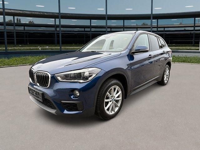 Blau Gebraucht 2016 BMW X1 Advantage SUV | 18.580 € (Fairer Preis) - Bild 1/4