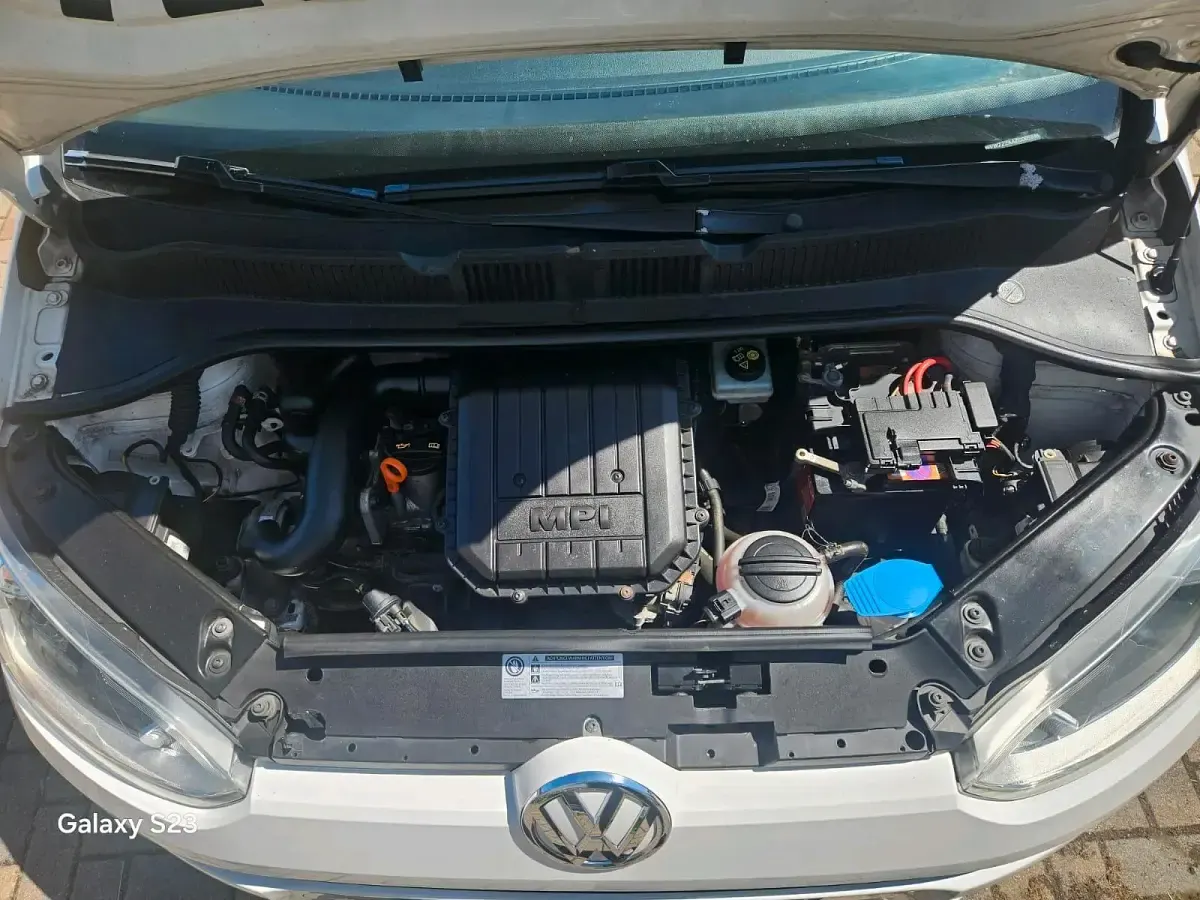 Gebraucht VW up! 65 PS (47 kW) 2013 Weiß Kleinwagen