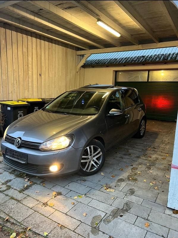 Grau Gebraucht 2009 VW Golf VI Sport Limousine | 5.900 € (Fairer Preis) - Bild 1/4