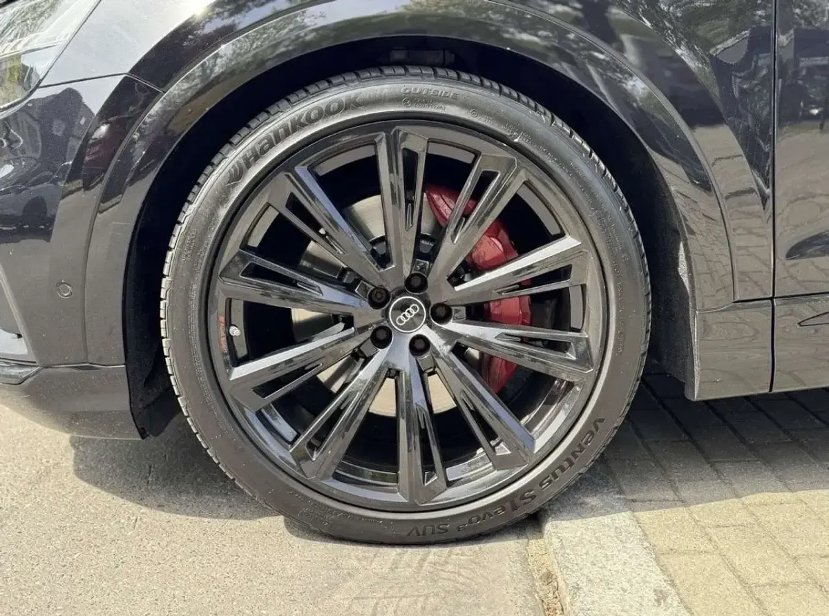 Gebraucht Audi SQ8 Design 435 PS (319 kW) 2020 Schwarz SUV