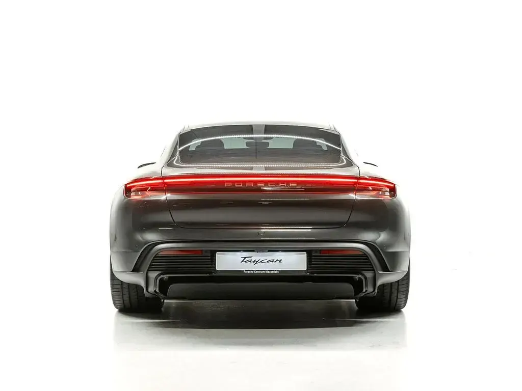 Gebraucht Porsche Taycan 300 kW (408 PS) 2025 Grau Limousine
