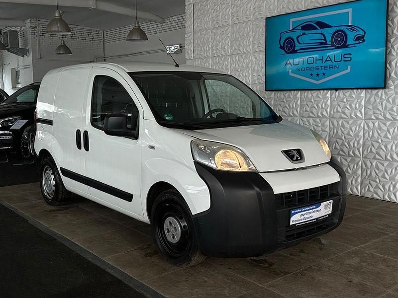 Weiß Gebraucht 2014 Peugeot Bipper Avantage Van / Kleinbus | 4.499 € (Fairer Preis) - Bild 1/4