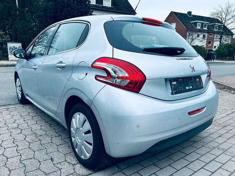 Second-hand Peugeot 208 Allure 120 CP (88 kW) 2013 Gri Hatchback