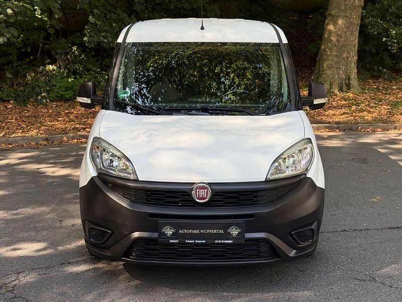 Gebraucht 2018 Fiat Doblò Van / Kleinbus | 6.499 € (Guter Preis) - Bild 1/4