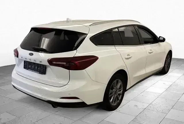 Gebraucht Ford Focus Titanium X 140 PS (102 kW) 2023 Weiß Limousine