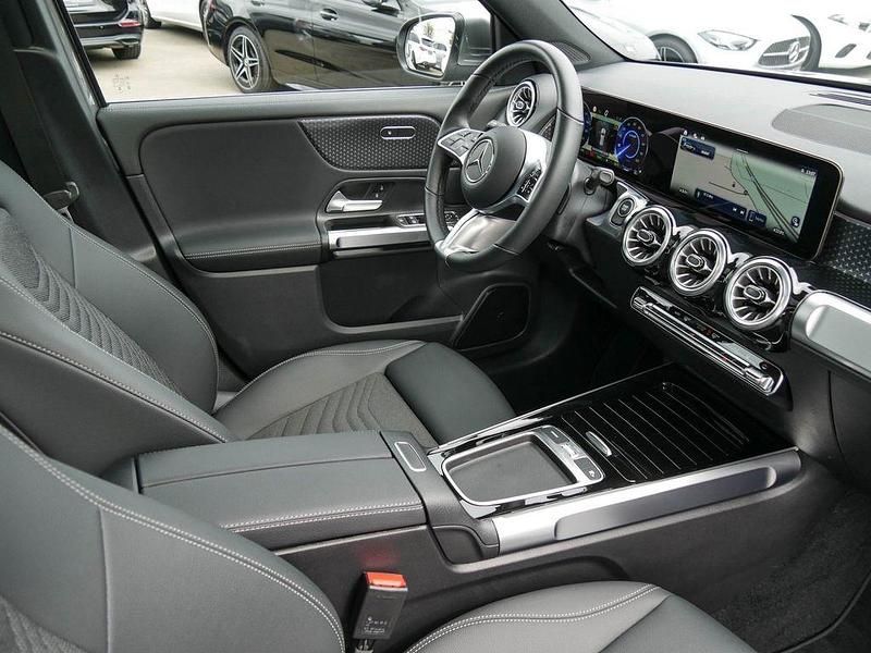 Gebraucht Mercedes EQB300 Progressive 167 kW (228 PS) 2024 Szary SUV