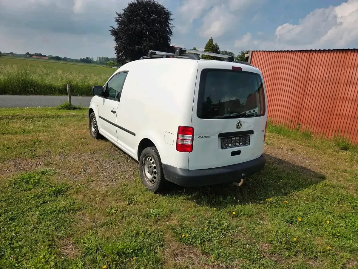 Gebraucht VW Caddy 75 PS (55 kW) 2014 Weiß Van / Kleinbus