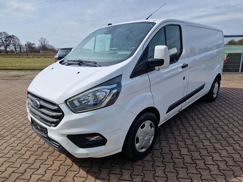 Gebraucht Ford Transit Custom 131 PS (96 kW) 2019 Weiß Van / Kleinbus