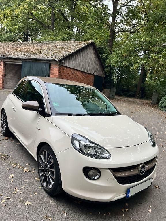 Weiß Gebraucht 2017 Opel Adam Unlimited Kleinwagen | 8.000 € (Guter Preis) - Bild 1/4