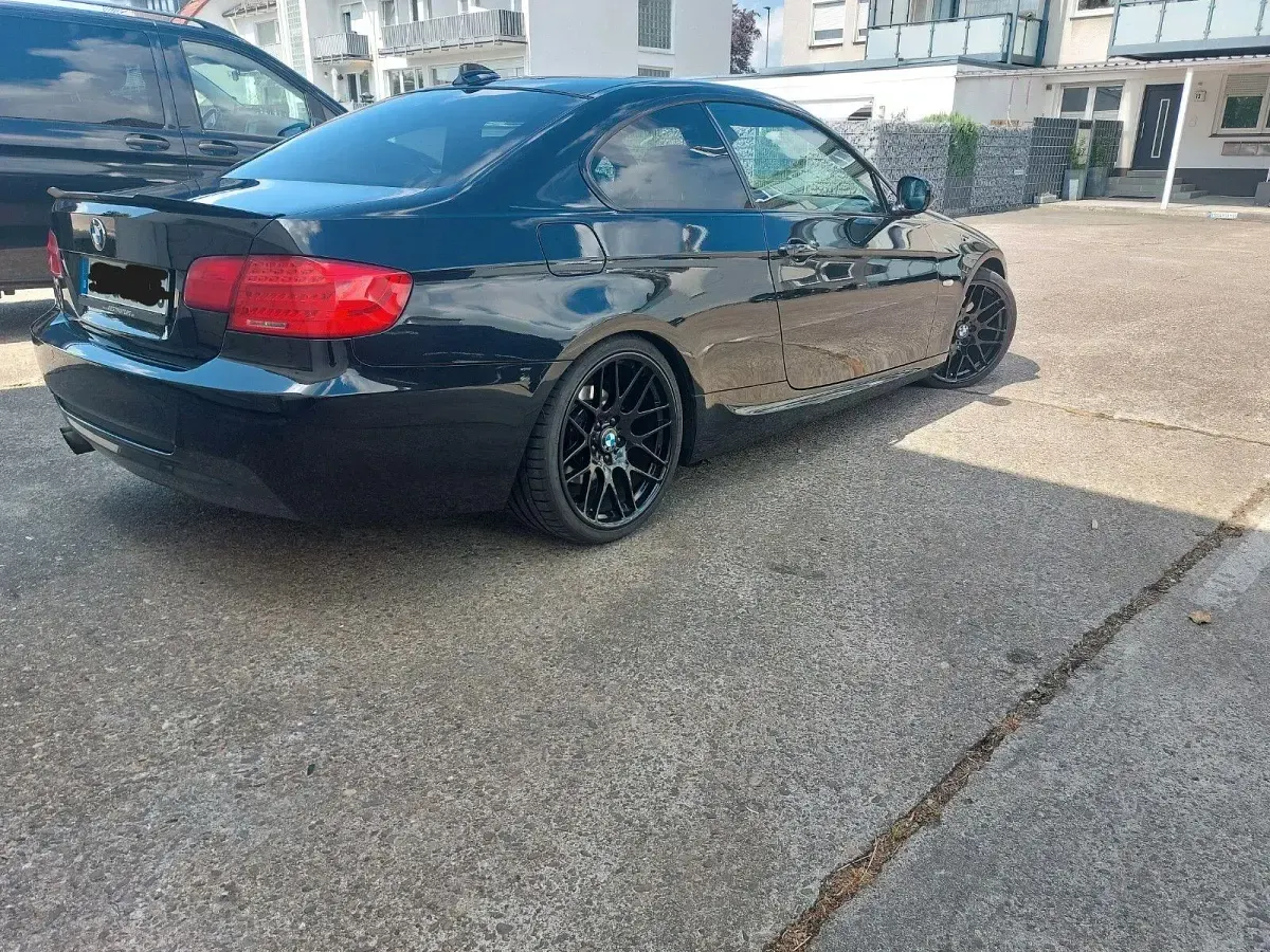 Gebraucht BMW 325 Performance 218 PS (160 kW) 2011 Coupé