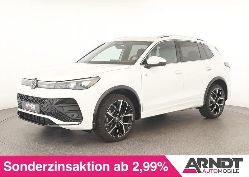Weiß Gebraucht 2024 VW Tiguan R-line SUV | 48.684 € (Superpreis) - Bild 1/4