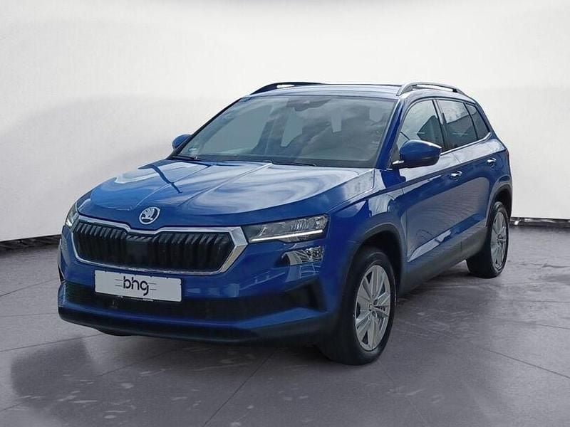 Blau Gebraucht 2024 Skoda Karoq Selection SUV | 25.820 € (Superpreis) - Bild 1/4