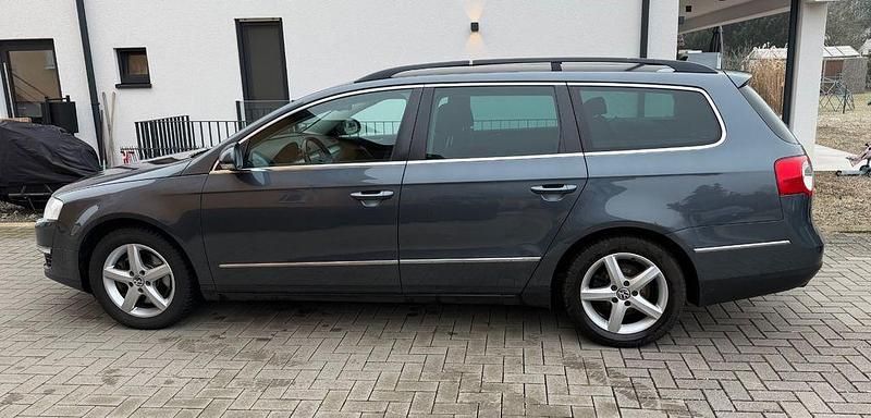 Gebraucht VW Passat Comfortline 122 PS (89 kW) 2010 Grau Kombi